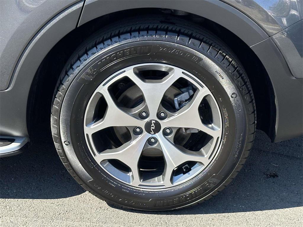 used 2022 Kia Telluride car, priced at $34,400