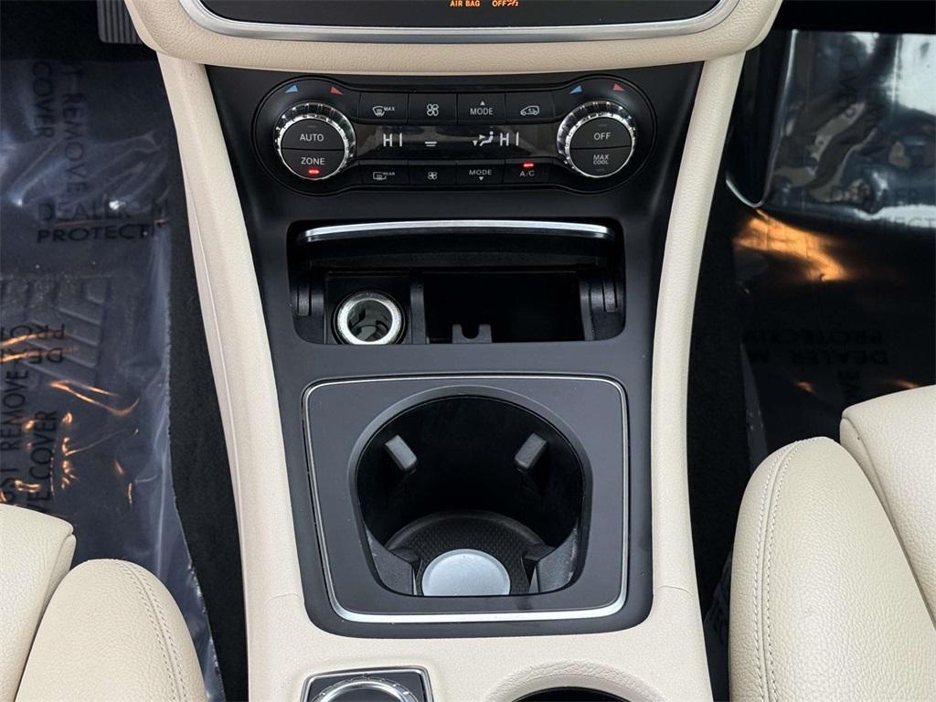 used 2020 Mercedes-Benz GLA 250 car, priced at $20,950