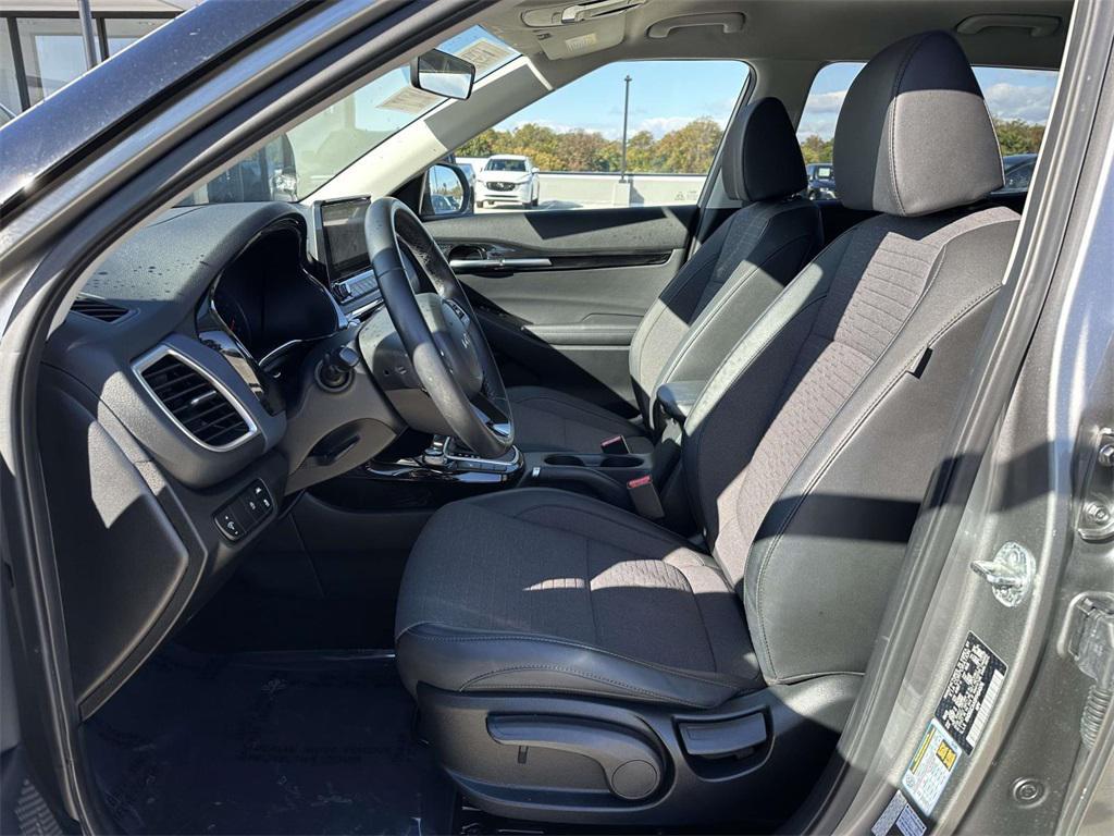 used 2023 Kia Seltos car, priced at $19,950