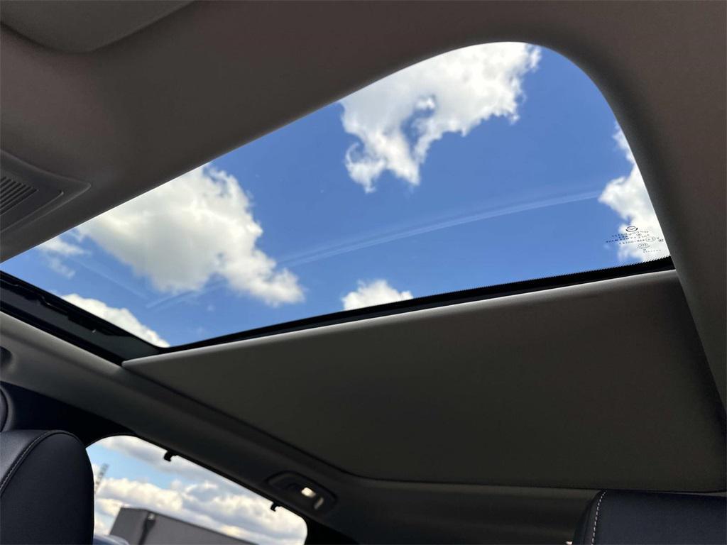 used 2024 Mazda CX-90 PHEV car, priced at $37,400