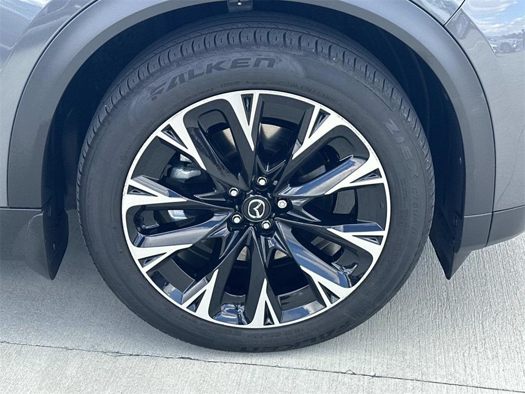 used 2024 Mazda CX-90 PHEV car, priced at $37,400