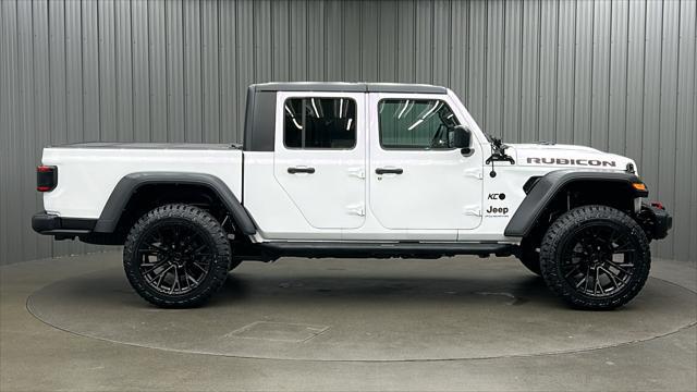 used 2023 Jeep Gladiator car, priced at $43,455