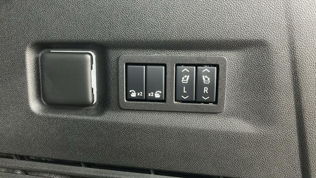 used 2025 GMC Yukon XL car, priced at $97,965