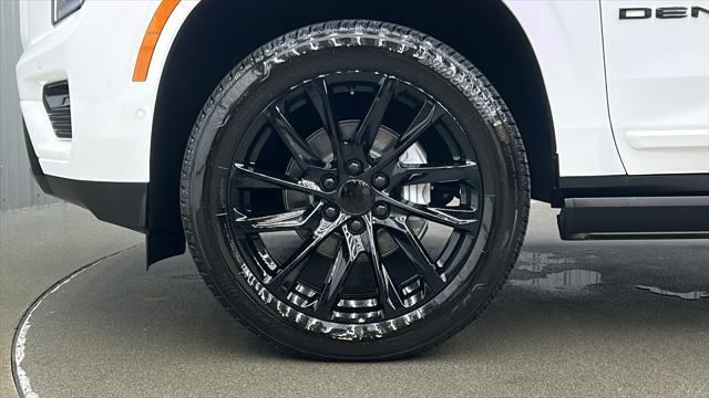 used 2025 GMC Yukon XL car, priced at $97,965