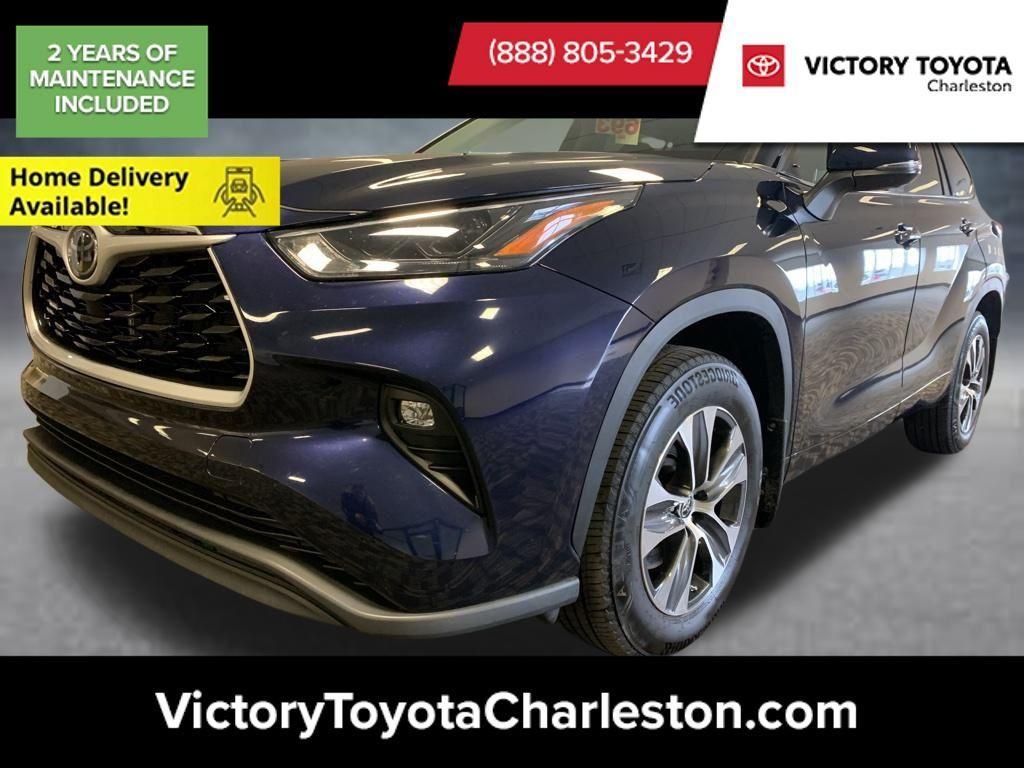 used 2023 Toyota Highlander car, priced at $39,180