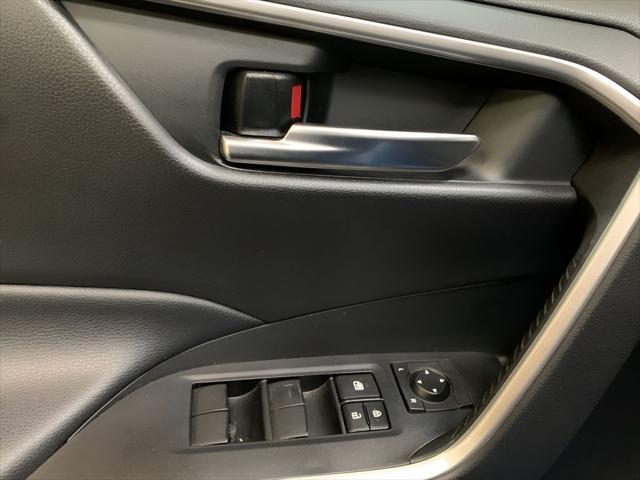 used 2021 Toyota RAV4 Hybrid car, priced at $26,999