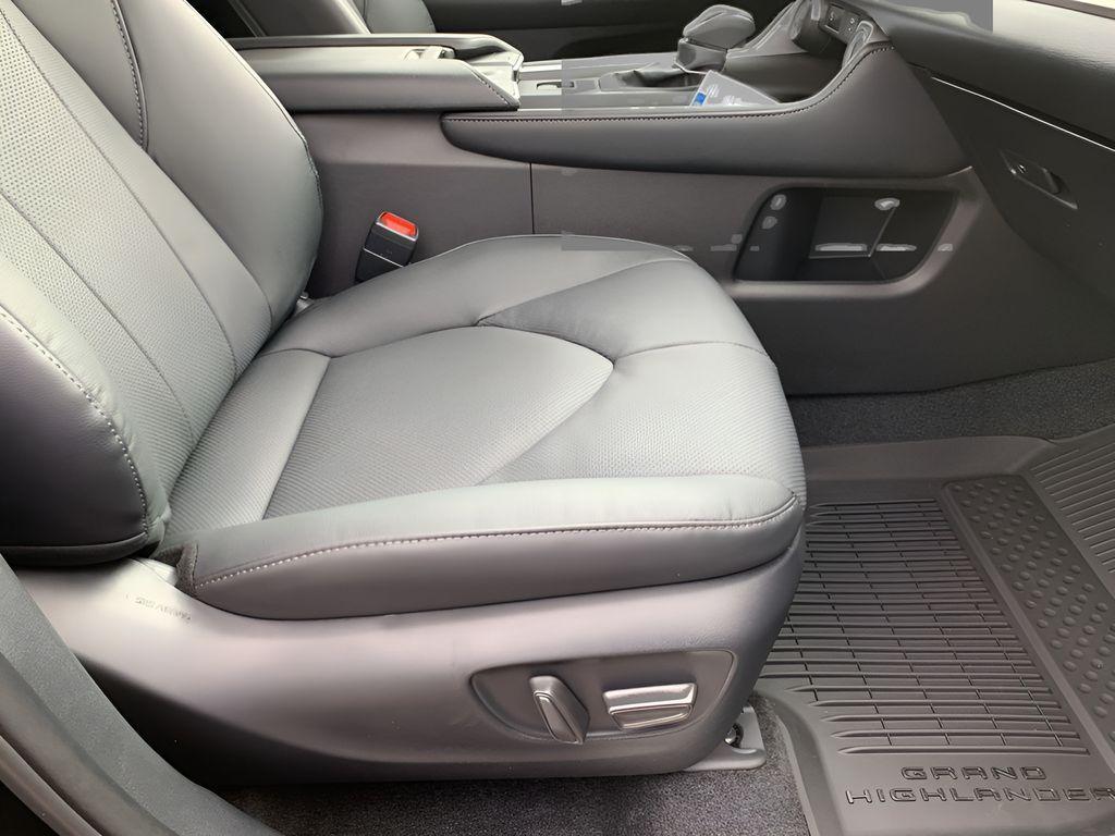 new 2026 Toyota Grand Highlander car, priced at $58,823