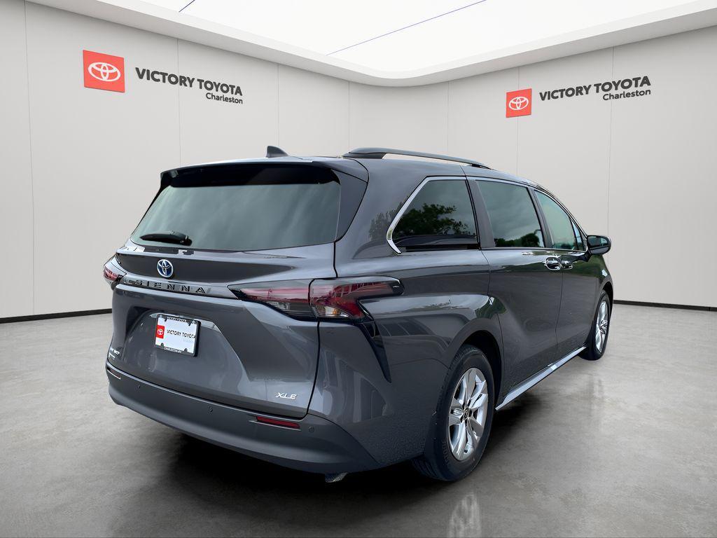 new 2025 Toyota Sienna car, priced at $50,275