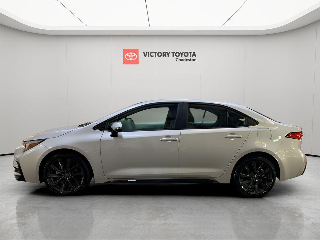 new 2025 Toyota Corolla car, priced at $27,072