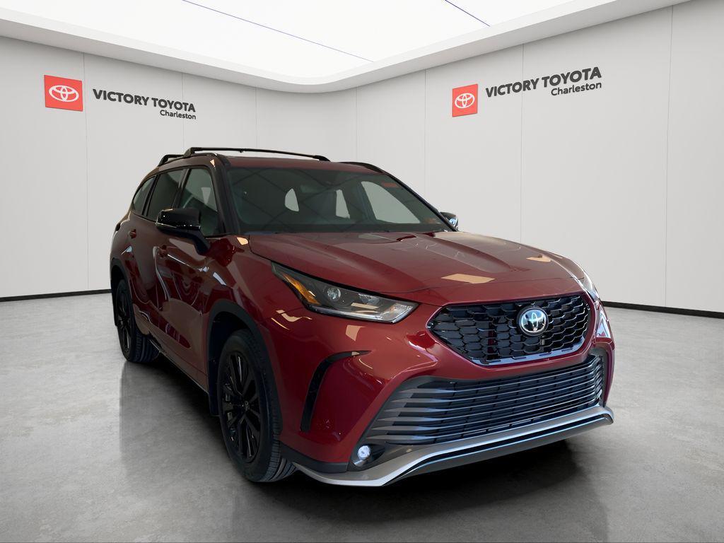 new 2025 Toyota Highlander car, priced at $50,258