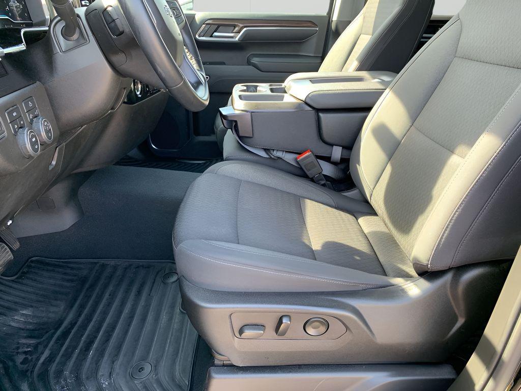 used 2023 Chevrolet Silverado 1500 car, priced at $46,550