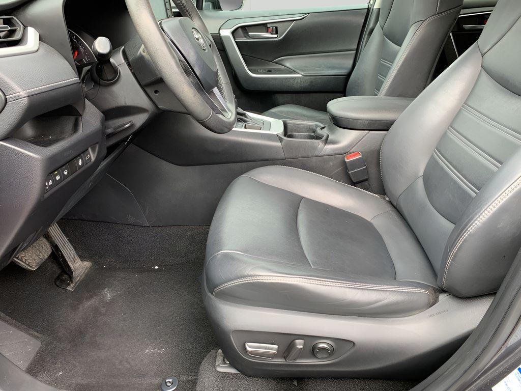 used 2021 Toyota RAV4 car, priced at $28,562