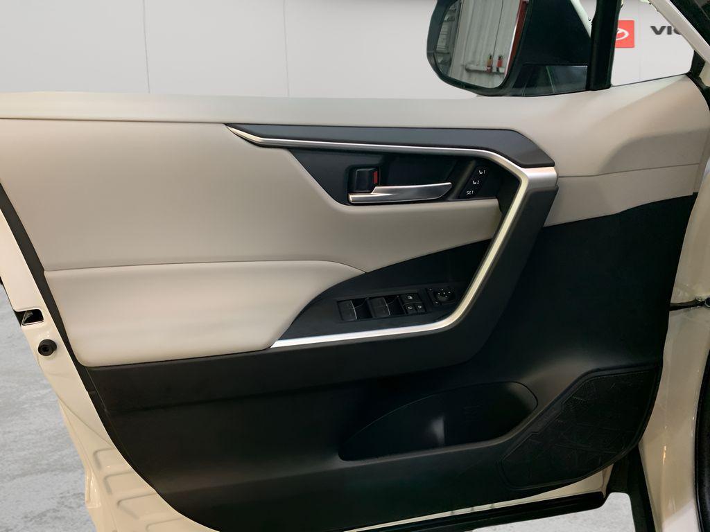 new 2025 Toyota RAV4 car, priced at $41,888