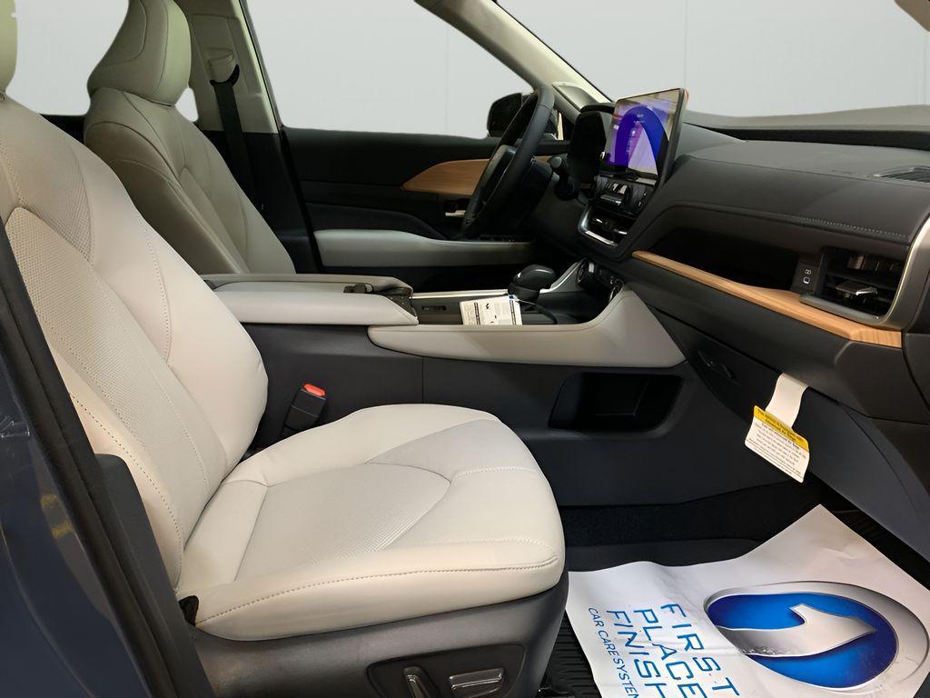 new 2025 Toyota Grand Highlander car, priced at $56,747
