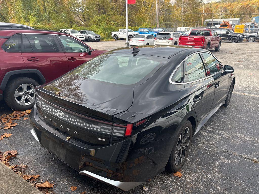 used 2024 Hyundai Sonata car, priced at $25,999