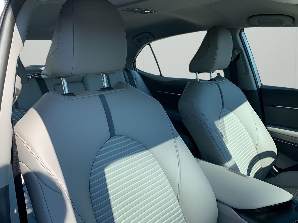 used 2024 Toyota Camry Hybrid car, priced at $28,662