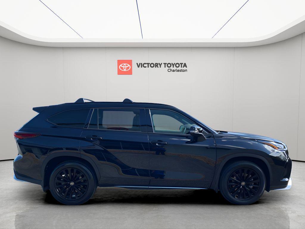 new 2026 Toyota Highlander car, priced at $51,373