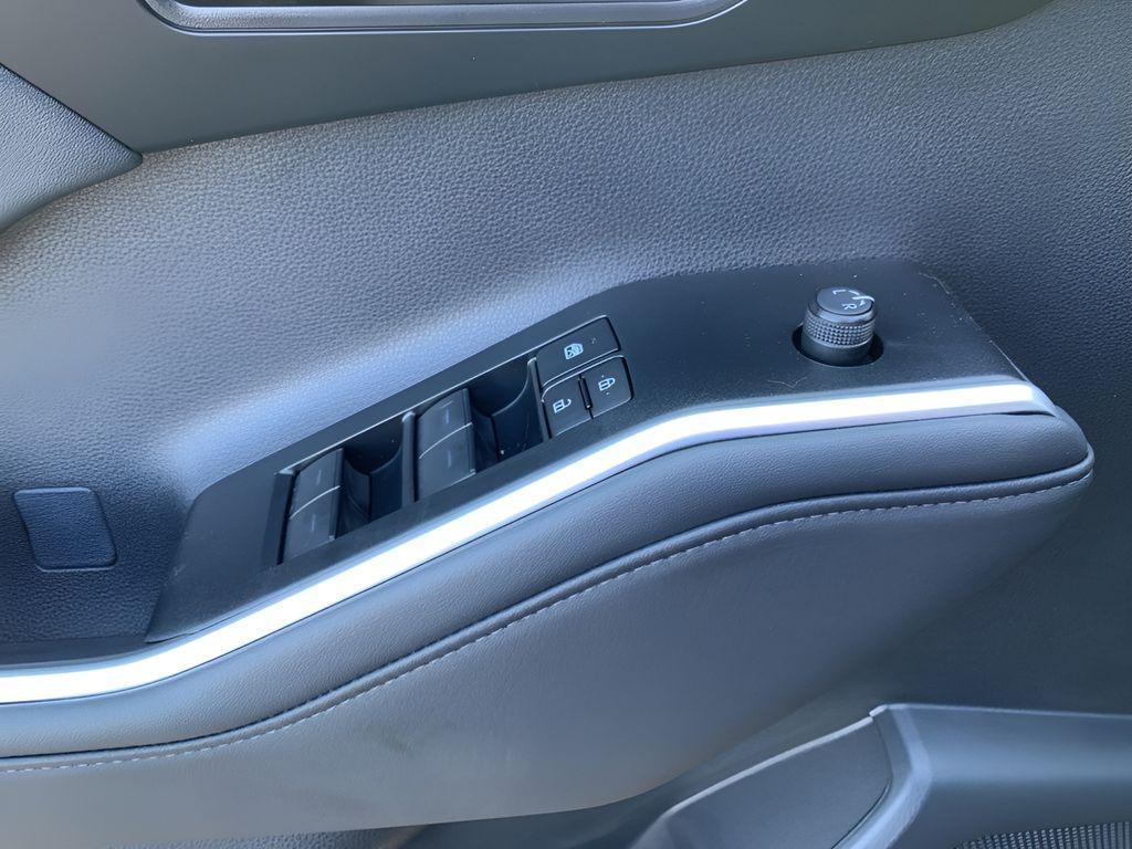 new 2026 Toyota Highlander car, priced at $51,373