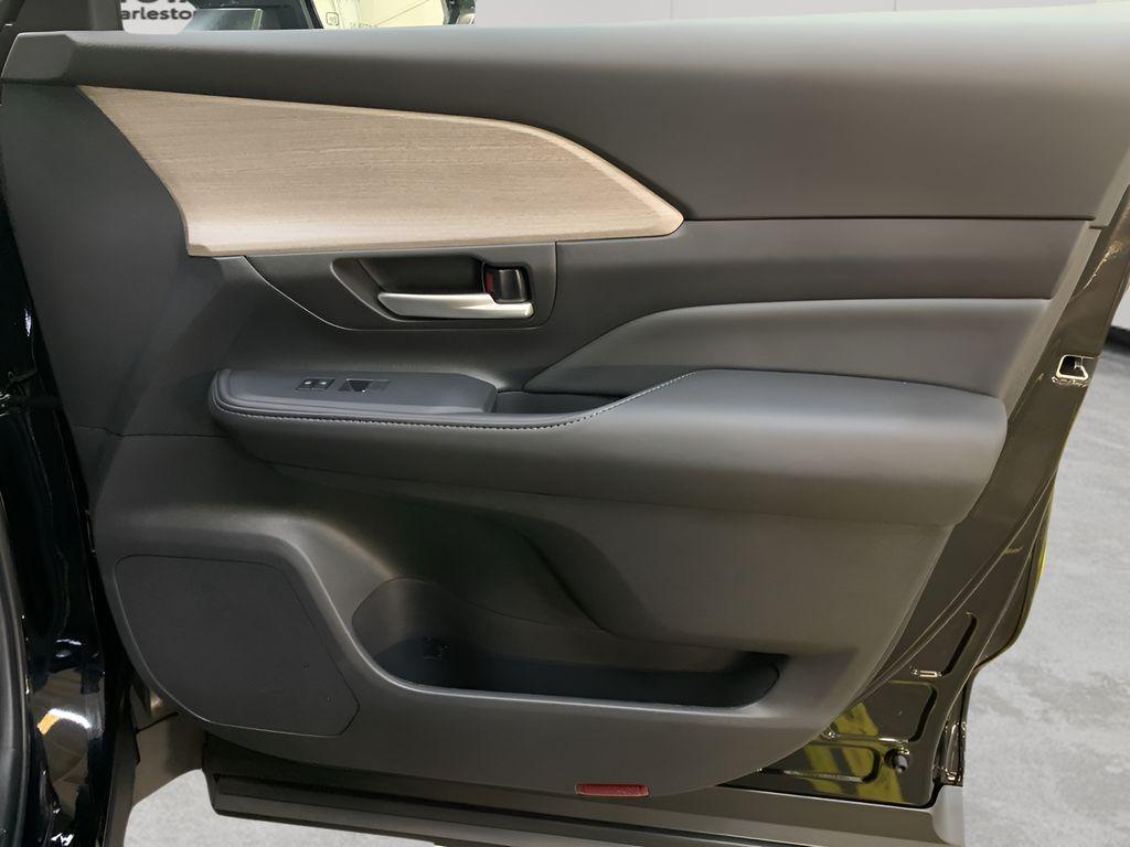 new 2025 Toyota Grand Highlander car, priced at $56,359