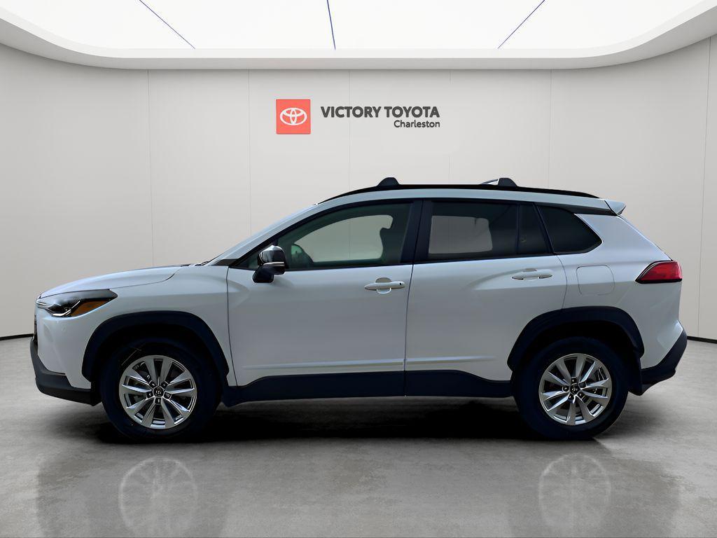 new 2025 Toyota Corolla Cross car, priced at $30,723