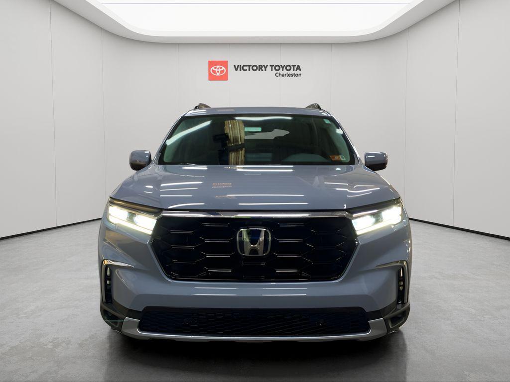 used 2024 Honda Pilot car, priced at $45,199