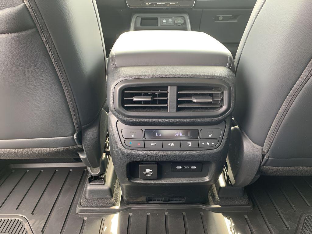 used 2025 Honda Pilot car, priced at $51,215