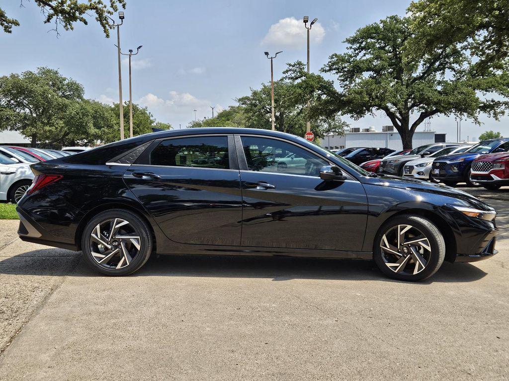 new 2025 Hyundai Elantra car, priced at $30,860
