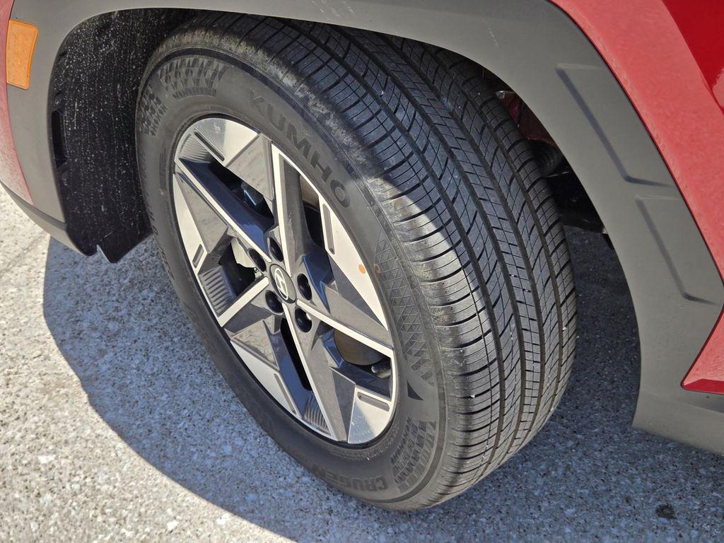 new 2025 Hyundai Tucson car, priced at $32,575