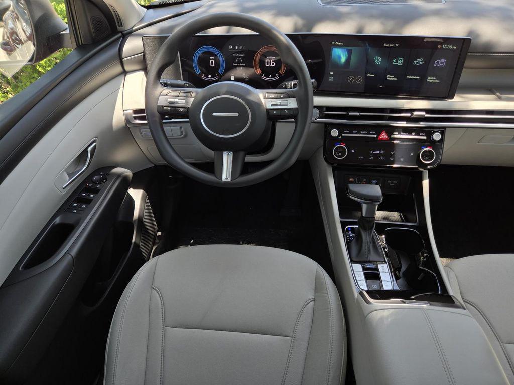new 2025 Hyundai Tucson car, priced at $32,575