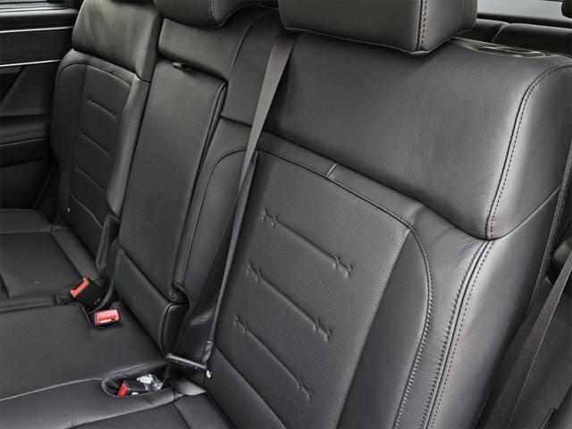 new 2025 Hyundai Santa Fe car, priced at $43,172