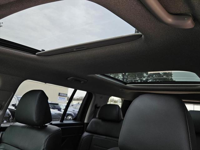 new 2025 Hyundai Santa Fe car, priced at $42,922