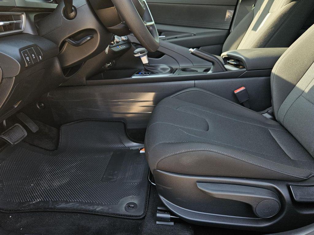 new 2025 Hyundai Elantra car, priced at $24,158