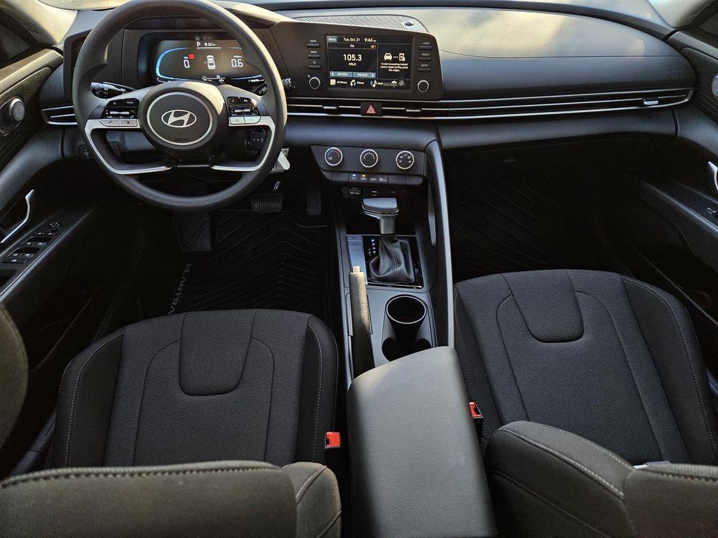new 2025 Hyundai Elantra car, priced at $23,680