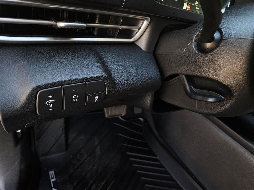 new 2025 Hyundai Elantra car, priced at $23,680