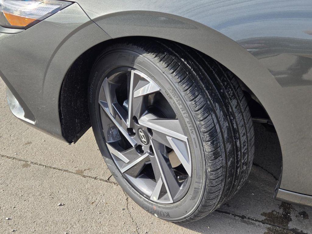 new 2025 Hyundai Elantra car, priced at $23,745