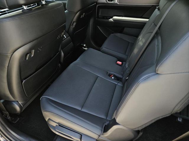 used 2025 Hyundai Santa Fe car, priced at $39,000