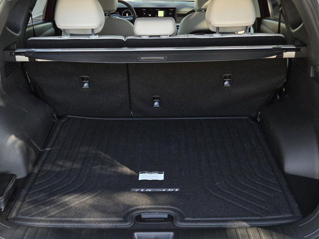 new 2025 Hyundai TUCSON Hybrid car, priced at $44,485