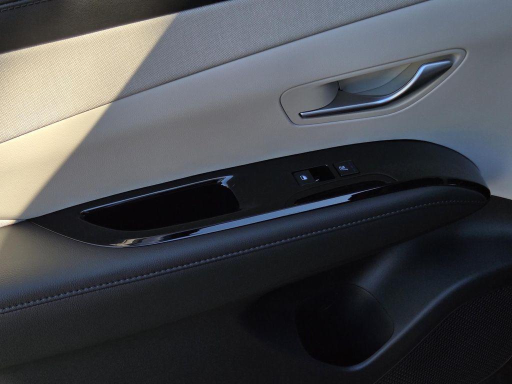 new 2025 Hyundai TUCSON Hybrid car, priced at $44,485