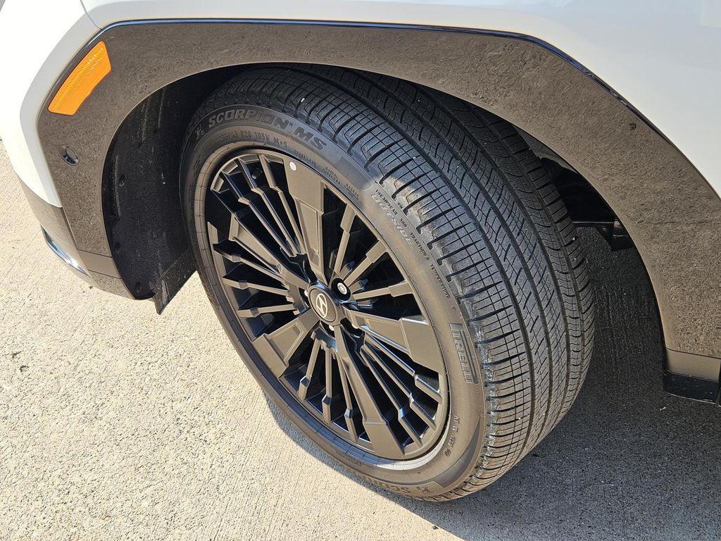 new 2025 Hyundai SANTA FE HEV car, priced at $50,948