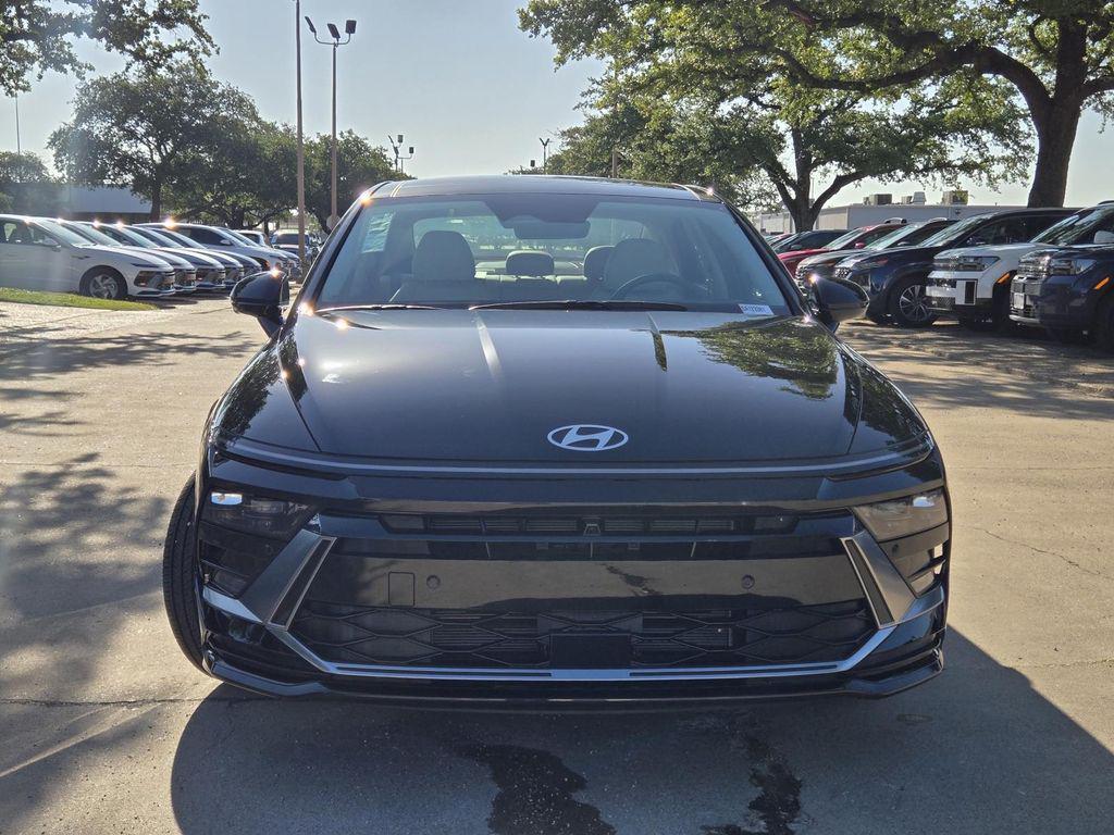 new 2025 Hyundai Sonata Hybrid car, priced at $38,590