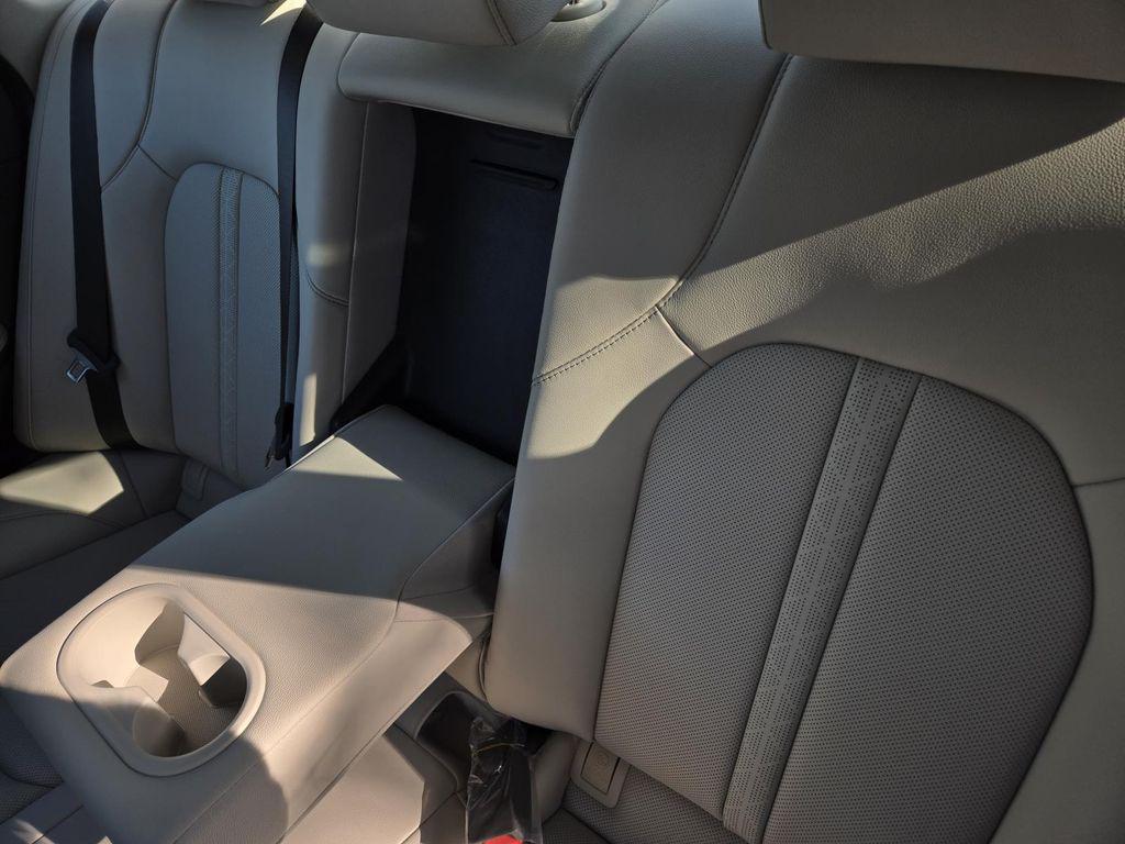 new 2025 Hyundai Sonata Hybrid car, priced at $38,590