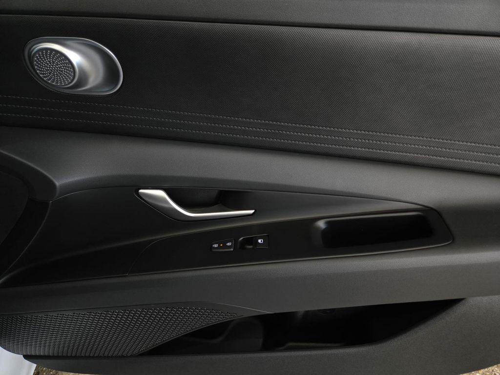 new 2025 Hyundai Elantra car, priced at $24,415