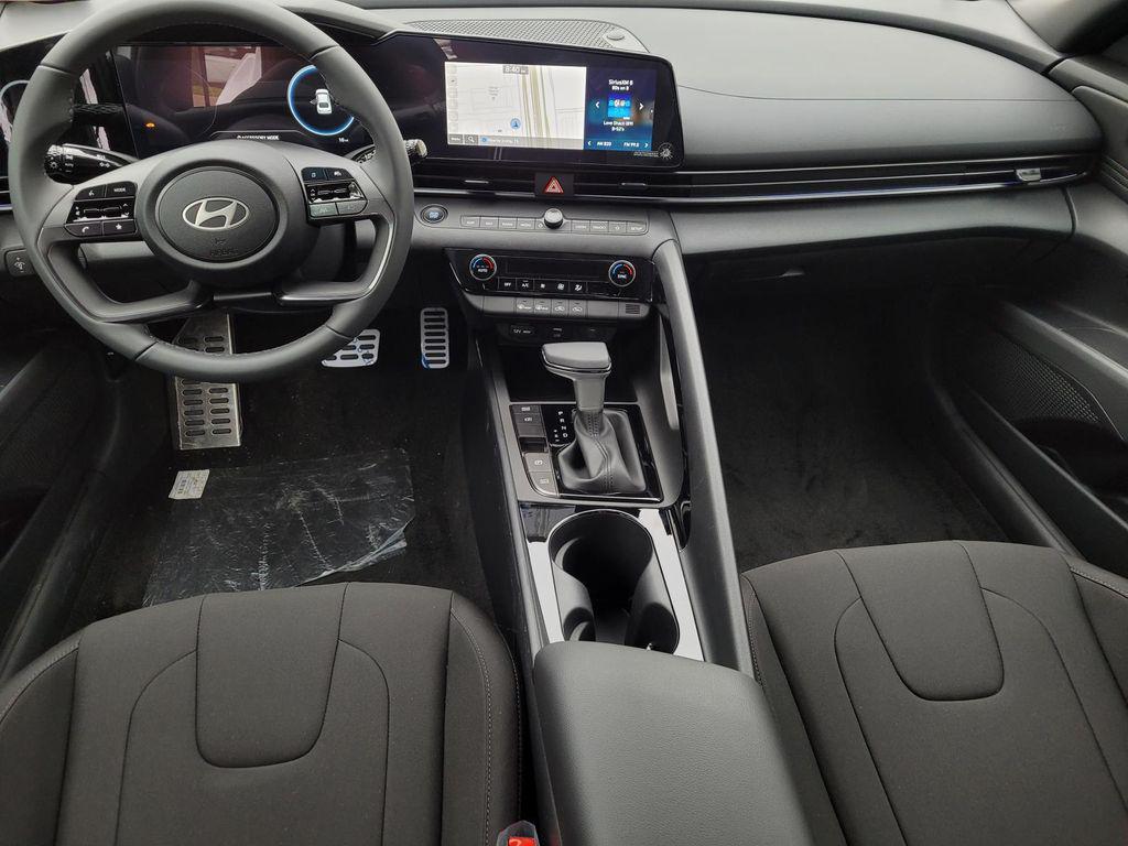 new 2025 Hyundai Elantra car, priced at $29,224