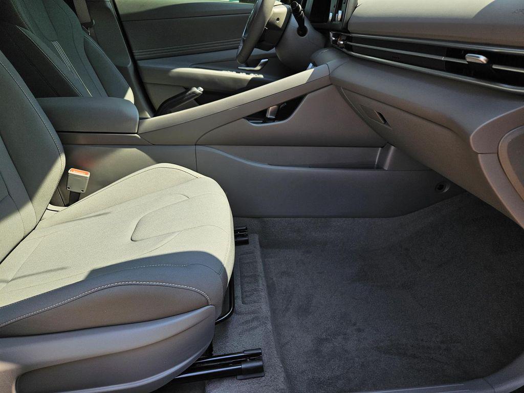 new 2025 Hyundai Elantra car, priced at $24,482