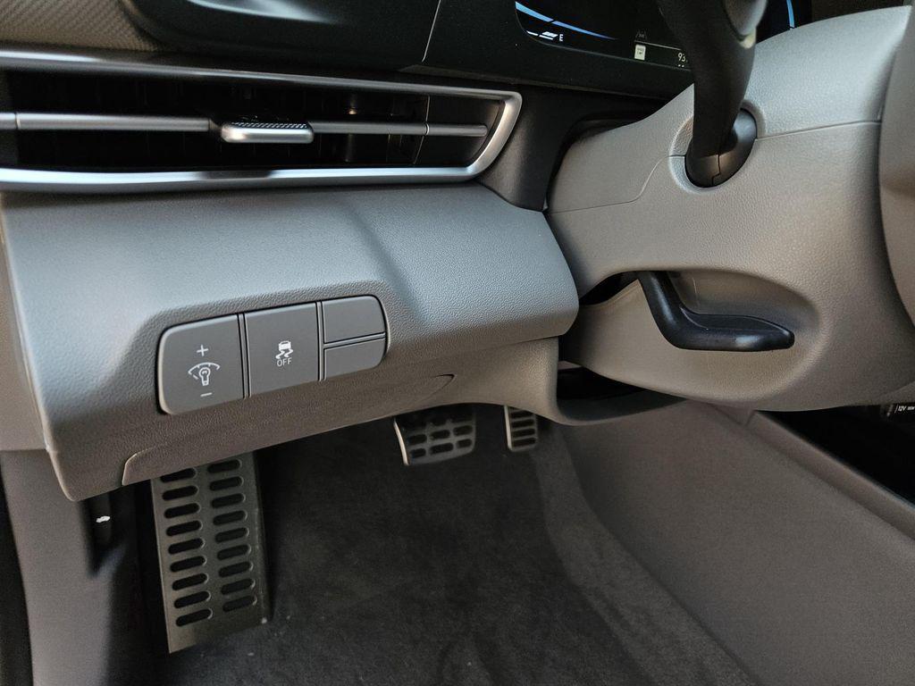 new 2025 Hyundai Elantra car, priced at $24,482