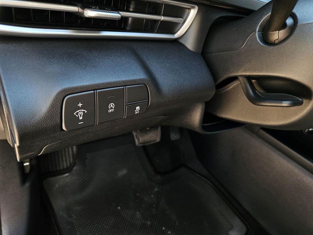 new 2025 Hyundai Elantra car, priced at $23,695