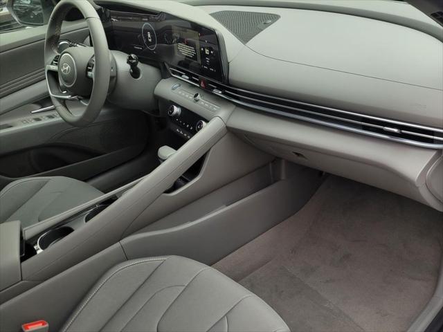 new 2025 Hyundai Elantra car, priced at $28,205