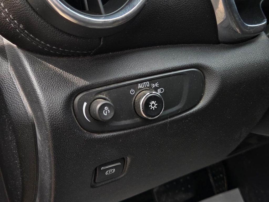 used 2021 Chevrolet Blazer car, priced at $16,700