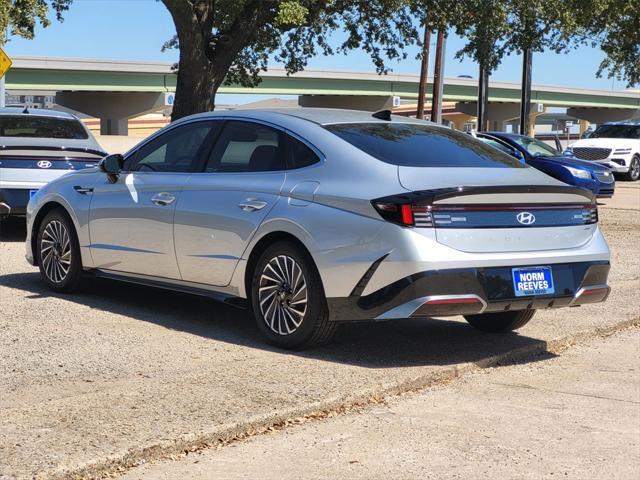 new 2024 Hyundai Sonata Hybrid car, priced at $31,673