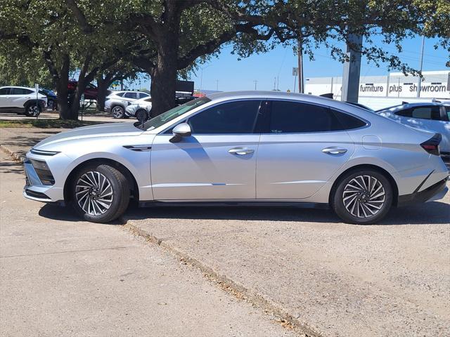 new 2024 Hyundai Sonata Hybrid car, priced at $31,673